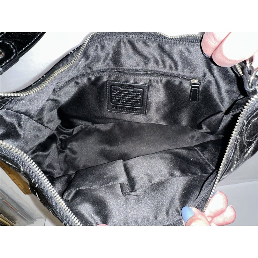 COACH Black Signature Patent Leather Hobo Handbag Purse A1293-F19282 Tag & Charm - Picture 13 of 16